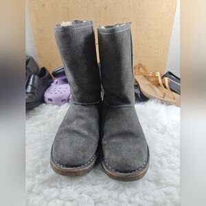 EMU Australia Back Buckle Closure Gray Ankle Boots – Women’s Size 8M